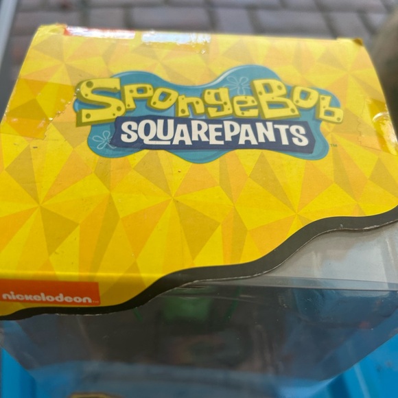 Sponge Bob. Never opened - Picture 2 of 8